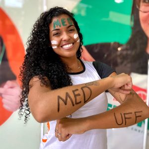 genoma-pre-vestibular-intensivo-2022-aprovada-em-medicina